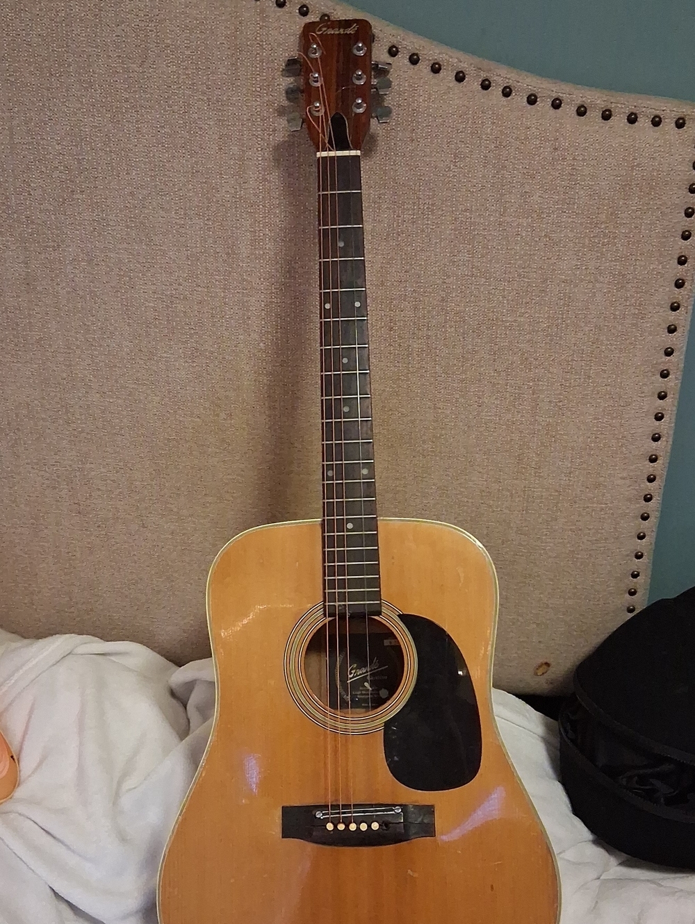 Encore Natural Wood Dreadnought Acoustic Guitar